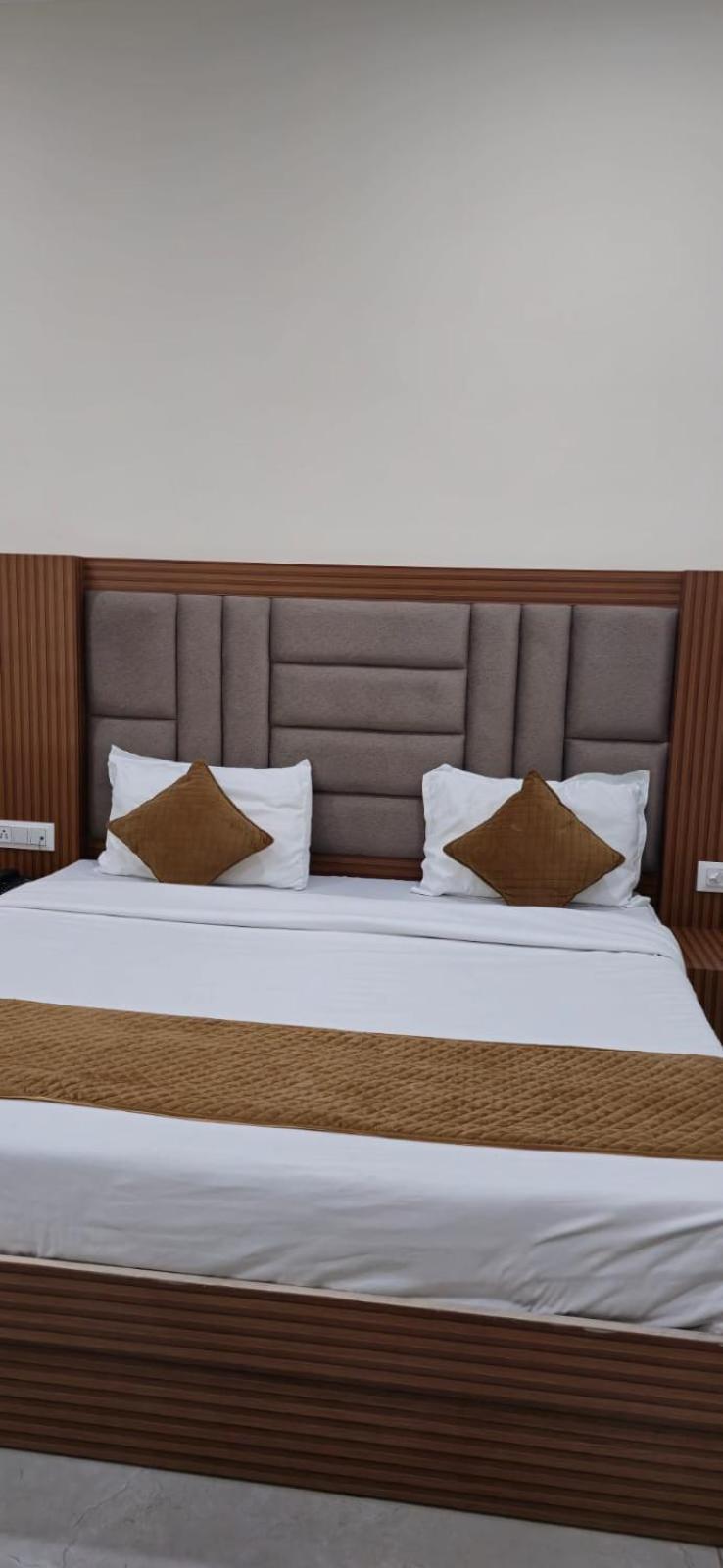 Satya Residency Hotel Katra  Exterior foto