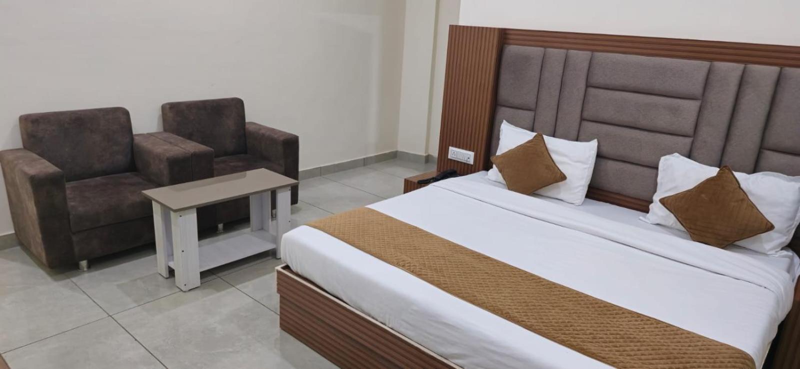 Satya Residency Hotel Katra  Exterior foto