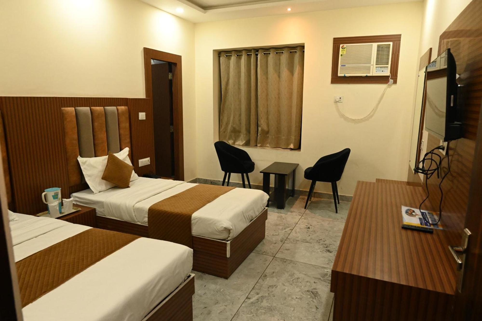 Satya Residency Hotel Katra  Exterior foto